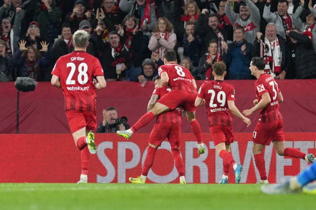 Lukas Kübler Lukas Kuebler SC Freiburg, 17 , Maximilian Eggestein SC Freiburg, 08 Goal celebration, Emotions, Goal shot, Conclusion, Goal success, Goal, Goal, Germany, Football, UEFA Europa League, Semi-final, Second leg, 2025 2026, SC Freiburg vs SC Braga, 07 05 2026, Europa Park Stadion, Freiburg Freiburg Europa Park Stadion Baden Württemberg Germany Copyright: xArnexAmbergx