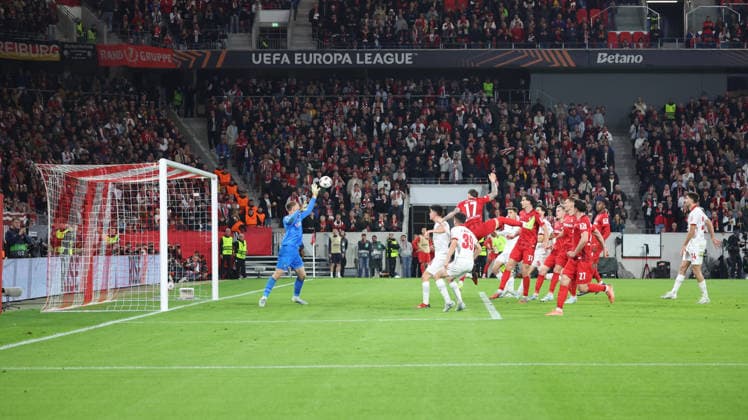 07 05 2026, xrekx, Football UEFA Europa League, SC Freiburg Sporting Braga v l Header to 3 0 by Lukas Kübler Kuebler SC Freiburg Lukas Hornicek SC Braga DFL DFB REGULATIONS PROHIBIT ANY USE OF PHOTOGRAPHS as IMAGE SEQUENCES and or QUASI VIDEO Freiburg