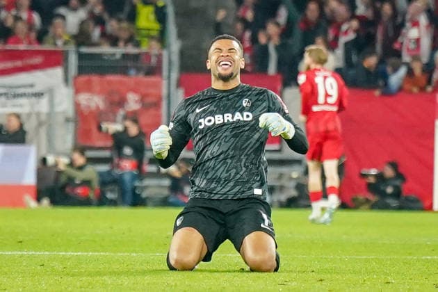 Germany Soccer Europa League 2025 2026, semi-final SC Freiburg vs Sporting Braga Europa Park Stadion Freiburg Goal and goal celebration, joy, emotions, cheering Noah Atubolu SC Freiburg, 01 facial expression, facial expression, emotion, gesture, gesture, emotion Copyright: xJOERANxSTEINSIEKx