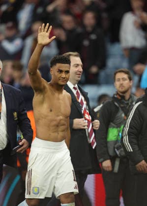 Aston Villa FC v Nottingham Forest FC - UEFA Europa League 2025 26 Semi-Final Second Leg Ollie Watkins of Aston Villa celebrates after the UEFA Europa League 2025 26 Semi-Final Second Leg match between Aston Villa FC and Nottingham Forest FC at Villa Park on May 7, 2026 in Birmingham, England. WARNING! This Photograph May Only Be Used For Newspaper And Or Magazine Editorial Purposes. May Not Be Used For Publications Involving 1 player, 1 Club Or 1 Competition Without Written Authorisation From Football DataCo Ltd. For Any Queries, Please Contact Football DataCo Ltd on +44 (0) 207 864 9121 Birmingham Villa Park England United Kingdom Copyright: xAllstarxPicturexLibraryxLtdx