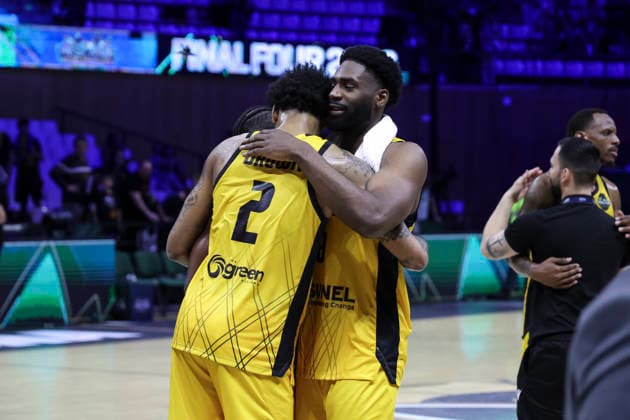 May 7, 2026, Badalona, Barcelona, Spain: Greg Brown III and Keyshawn Feazell of AEK BC celebrates the victory during the Final Four Basketball Champions League Semi Finals basketball match played between AEK BC and Unicaja at Palau Olimpic Badalona on May 07, 2026 in Badalona, Barcelona, Spain. Badalona Spain - ZUMAa181 20260507_zaa_a181_161 Copyright: xJavierxBorregox