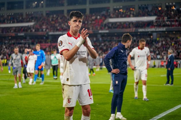 Germany Soccer Europa League 2025 2026, semi-final SC Freiburg vs Sporting Braga Europa Park Stadion Freiburg Pau Victor SC Braga, 18 Disappointment, sadness, tears Copyright: xJOERANxSTEINSIEKx