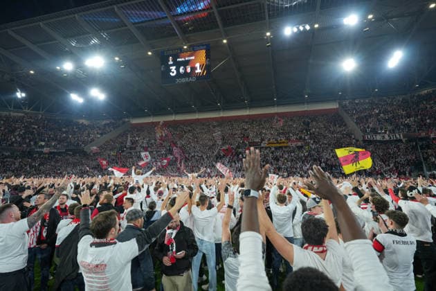 Storming the pitch, emotions, cheering, Germany, football, UEFA Europa League, semi-final, second leg, 2025 2026, SC Freiburg vs SC Braga, 07 05 2026, Europa Park Stadion, Freiburg Europa Park Stadion Baden Württemberg Germany Copyright: xArnexAmbergx