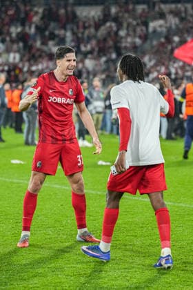 UEFA Europa League SC Freiburg vs Sporting Braga, 07 04 2026 Igor MatanoviÄ‡ SC Freiburg, 31 and Johan Manzambi SC Freiburg, 44 celebrate UEFA Europa League SC Freiburg vs Sporting Braga, Europa Park Stadium, 07 04 2026 Copyright: xBEAUTIFULxSPORTS Boscox