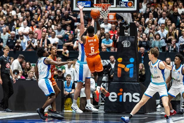 GER, easy Credit Basketball Bundesliga, Niners Chemnitz Frankfurt Skyliners 07 05 2026, Messe, Chemnitz, GER, easy Credit Basketball Bundesliga, Niners Chemnitz Frankfurt Skyliners Corey Davis Jr Niners Chemnitz, 5 Foto Alexander Trienitz Chemnitz Messe Sachsen Germany