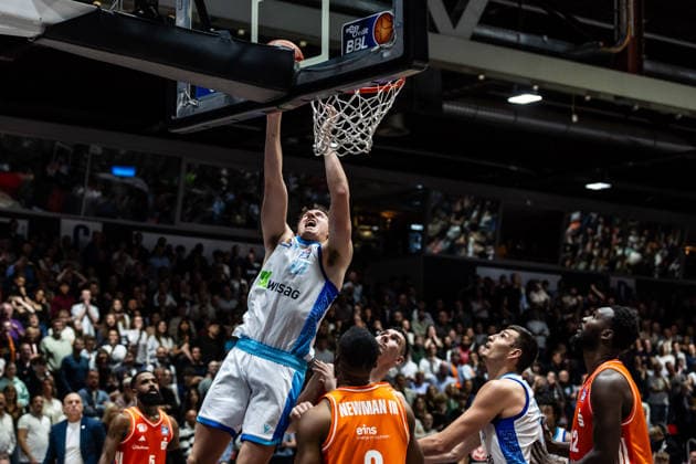 GER, easy Credit Basketball Bundesliga, Niners Chemnitz Frankfurt Skyliners 07 05 2026, Messe, Chemnitz, GER, easy Credit Basketball Bundesliga, Niners Chemnitz Frankfurt Skyliners Jacob Holt Frankfurt Skyliners 10 Foto Alexander Trienitz Chemnitz Messe Sachsen Germany
