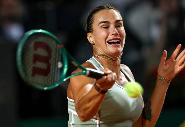 (260508) -- ROME, May 8, 2026 -- Aryna Sabalenka hits a return during the women s singles second round match between Aryna Sabalenka of Belarus and Barbora Krejcikova of the Czech Republic at the WTA, Tennis Damen Italian Open in Rome, Italy, May 7, 2026. ) (SP)ITALY-ROME-TENNIS-WTA-ITALIAN OPEN-WOMEN S SINGLES WangxKaiyan 