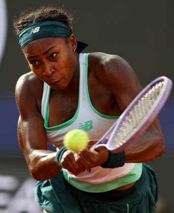 (260508) -- ROME, May 8, 2026 -- Coco Gauff hits a return during the women s singles second round match between Coco Gauff of the United States and Tereza Valentova of the Czech Republic at the WTA, Tennis Damen Italian Open in Rome, Italy, May 7, 2026. ) (SP)ITALY-ROME-TENNIS-WTA-ITALIAN OPEN-WOMEN S SINGLES WangxKaiyan 
