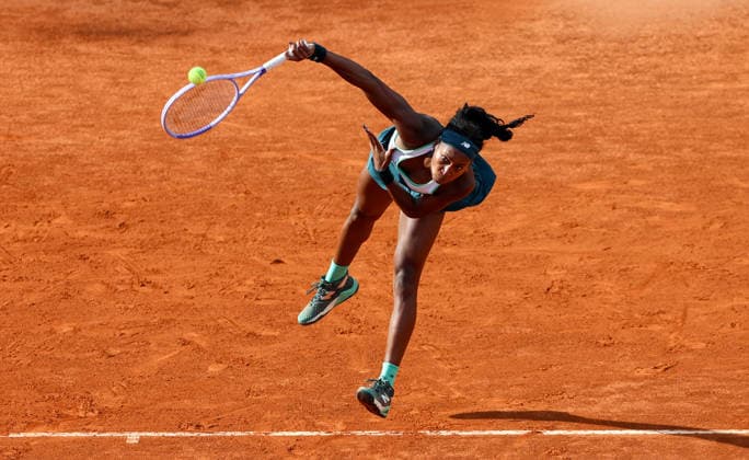 (260508) -- ROME, May 8, 2026 -- Coco Gauff serves during the women s singles second round match between Coco Gauff of the United States and Tereza Valentova of the Czech Republic at the WTA, Tennis Damen Italian Open in Rome, Italy, May 7, 2026. ) (SP)ITALY-ROME-TENNIS-WTA-ITALIAN OPEN-WOMEN S SINGLES WangxKaiyan 