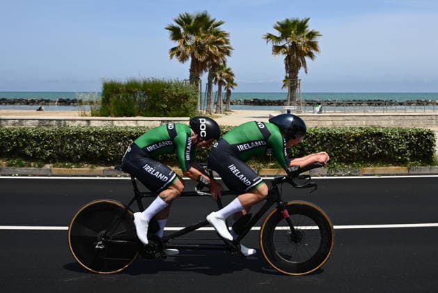 UCI Para Cycling Road World Cup: Round 3 Picture by Olly Hassell SWpix.com - 08 05 2026 - Cycling - UCI Para Cycling Road World Cup: Round 3 - Pescara, Abruzzo, Italy - Men B Individual Time Trial (ITT) Damien Vereker piloted by Mitchell McLaughlin (Ireland) Copyright: x xSWpix.comx(t axPhotographyxHubxLtd)xOllyxHassell SWpix.comx SWP-3030-13888