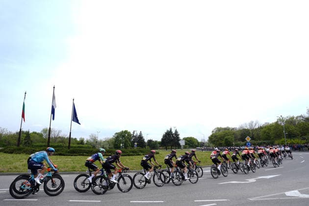 The pack rides cycles during Stage 1 of the Giro d™Italia, from Nessebar to Burgas, Bulgaria, Friday, May 8, 2026.  Copyright: xFabioxFerrari LaPressex