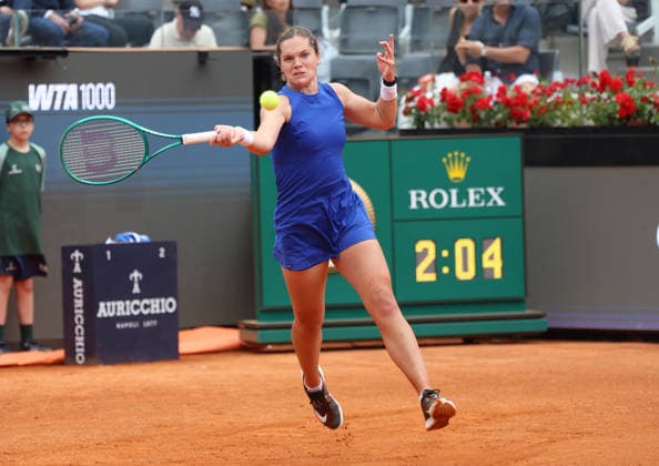 May 8, 2026, Rome, Lazio, Italy: CATY MCNALLY of USA during the match against I. Swiatek of Poland in the second round of tennis tournament WTA, Tennis Damen 1000 Internazionali BNL DÃ¢â‚¬â ¢Italia, Rome, Italy. McNally lost 1:6, 7:6 (7-5), 3:6. Rome Italy - ZUMAc278 20260508_zsp_c278_034 Copyright: xMarcinxCholewinskix