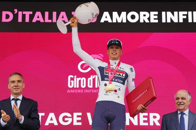 France™s Paul Magnier of Soudal Quick-Step winner on the podium after Stage 1 of the Giro d™Italia, from Nessebar to Burgas, Bulgaria, Friday, May 8, 2026.  Copyright: xMassimoxPaolone LaPressex