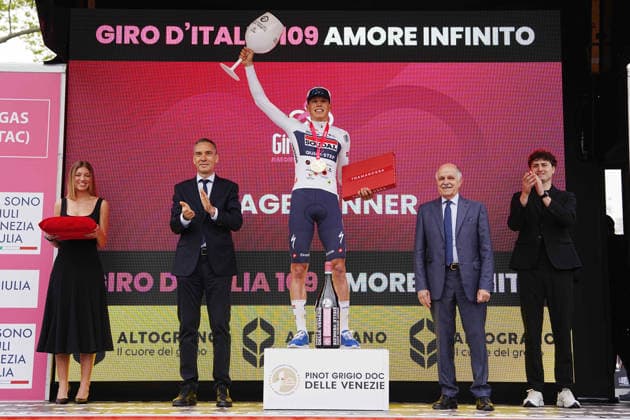 Stage Winner: Frenchman Paul Magnier of Soudal Quick-Step during Stage 1 of the Giro d™Italia, from Nessebar to Burgas, Bulgaria, Friday, May 8, 2026.  Copyright: xGianxMattiaxD Alberto LaPressex
