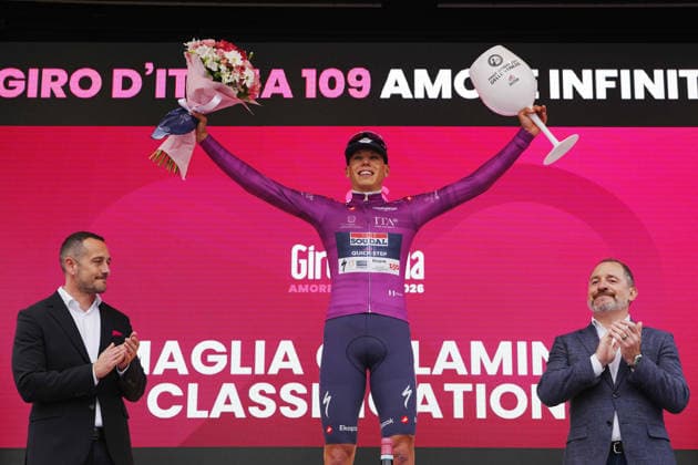 France™s Paul Magnier of Soudal Quick-Step winner with cyclamen jersey on the podium after Stage 1 of the Giro d™Italia, from Nessebar to Burgas, Bulgaria, Friday, May 8, 2026.  Copyright: xMassimoxPaolone LaPressex