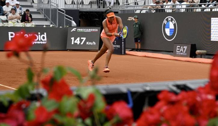 May 8, 2026, Belgrado, Italy: Naomi Osaka of Japan in action during her women s singles match against Eva Lys of Germany (not pictured) at the Italian Open tennis tournament in Rome, Italy, 08 May 2026. ANSA ALESSANDRO DI MEO. Italian Open Tennis Tournament  - ZUMAa110 20260508_zaf_a110_092 Copyright: xAlessandroxDixMeox