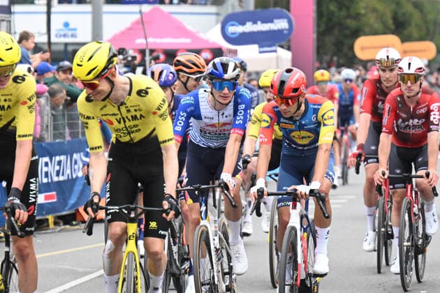 08-05-2026 Giro D italia; Tappa 01 Nessebar - Burgas; 2026, Red Bull - Bora Hansgrohe; 2026, Lidl - Trek; Pellizzari, Giulio; Sobrero, Matteo; Burgas; 