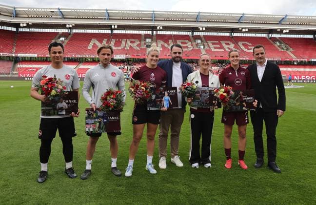 08 05 2026 Soccer Season 2025 2026 1 Womens Soccer Bundesliga 25 Matchday 1 FC Nürnberg FCN Club SGS Essen Sportfoto Zink DaMa xdaxmax Farewell before the start of the match to players and staff who are leaving 1 FC Nürnberg after the end of the season by Osman Cankaya Sports Director 1 FC Nürnberg FCN Joti Chatzialexiou Sports Director 1 FC Nürnberg FCN