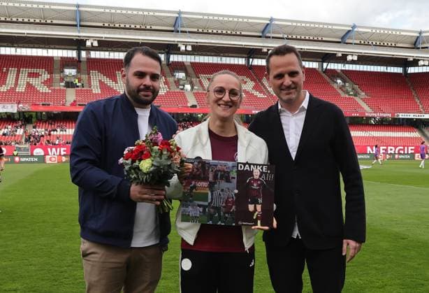 08 05 2026 Soccer Season 2025 2026 1 Womens Soccer Bundesliga 25 Matchday 1 FC Nürnberg FCN Club SGS Essen Sportfoto Zink DaMa xdaxmax Alina Mailbeck 6, 1 FC Nürnberg FCN is bid farewell by Osman Cankaya Sporting Director 1 FC Nürnberg FCN Joti Chatzialexiou Board Sports 1 FC Nürnberg FCN