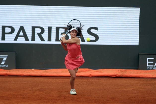 Italian Open 2026 tennis tournament ROME, ITALY - MAY 08: Turkish national tennis player Zeynep Sonmez competes against 5th seed Jessica Pegula (not seen) of the United States during their second-round match at the WTA, Tennis Damen Rome Open at the Foro Italico in Rome, Italy, on May 08, 2026. Baris Seckin Anadolu Rome Italy. Editorial use only. Please get in touch for any other usage.  Copyright: x2026xAnadoluxBarisxSeckinx