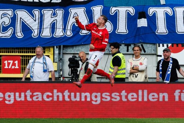 Marlon Ritter 1 FC Kaiserslautern celebrates the goal for 1 0, 1 FC Kaiserslautern vs DSC Arminia Bielefeld, Football, 2 Bundesliga, Matchday 33, Season 2025 2026, 08 05 2026 1 FC Kaiserslautern vs DSC Arminia Bielefeld, Football, 2 Bundesliga, Matchday 33, Season 2025 2026, 08 05 2026 Copyright: xEibner-Pressefoto AlexanderxNeisx EP_ANS