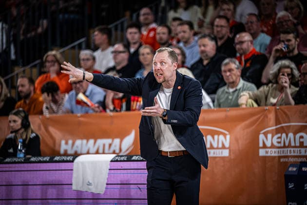 1 Basketball Bundesliga, easyCredit BBL, Season 2025 2026, Men, Main Round, Matchday 33, 08 05 2026, RASTA Vechta Rostock Seawolves Christian Held Head Coach RASTA Vechta during the game Vechta RASTA Dome Lower Saxony Germany