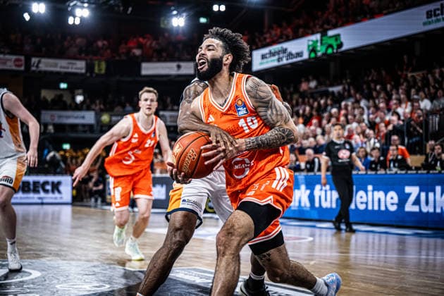 1 Basketball Bundesliga, easyCredit BBL, Season 2025 2026, Men, Main Round, 33 Matchday, 08 05 2026, RASTA Vechta Rostock Seawolves Tevin Brown 10 RASTA Vechta in action Vechta RASTA Dome Lower Saxony Germany