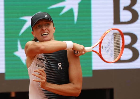 TENIS WTA, Tennis Damen 1000 RZYM 2026 08052026 N Z IGA SWIATEK W TRAKCIE MECZU DRUGIEJ RUNDY TURNIEJU WTA 1000 INTERNAZIONALI BNL D™ITALIA W RZYMIE MARCIN CHOLEWINSKI NEWSPIX.PL TENIS WTA 1000 ROME 2026 08052026 IGA SWIATEK DURING THE MATCH IN THE SECOND ROUND OF INTERNAZIONALI BNL D™ITALIA IN ROME NEWSPIX.PL --- newspix.pl 