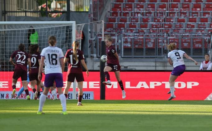 08 05 2026 Soccer Season 2025 2026 1 Womens Soccer Bundesliga 25 Matchday 1 FC Nürnberg FCN Club SGS Essen Sportfoto Zink DaMa xdaxmax Ramona Maier 9, SGS Essen with shot on goal