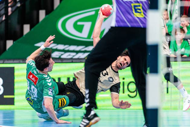 f l Jakub Sterba GWD Minden, 19 , Eloy Morante Maldonado Bergischer HC, 33 in duel GER, GWD Minden vs Bergischer HC, Handball, 1 Bundesliga, Matchday 31, Season 2025 2026, 08 05 2026 GER, GWD Minden vs Bergischer HC, Handball, 1 Bundesliga, Matchday 31, Season 2025 2026, 08 05 2026 Minden Copyright: xEibner-Pressefoto JanxRollingerx EP_JSK