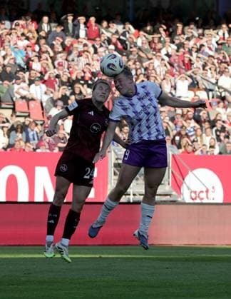 08 05 2026 Soccer Season 2025 2026 1 Womens Soccer Bundesliga 25 Matchday 1 FC Nürnberg FCN Club SGS Essen Sportfoto Zink DaMa xdaxmax Nastassja Lein 24, 1 FC Nürnberg FCN in header duel with Ramona Maier 9, SGS Essen