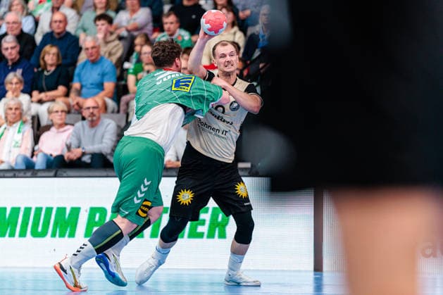 v l Philipp Vorlicek GWD Minden, 22 , Fynn Hangstein Bergischer HC, 10 GER, GWD Minden vs Bergischer HC, Handball, 1 Bundesliga, 31 Matchday, Season 2025 2026, 08 05 2026 GER, GWD Minden vs Bergischer HC, Handball, 1 Bundesliga, 31 Matchday, Season 2025 2026, 08 05 2026 Minden Copyright: xEibner-Pressefoto JanxRollingerx EP_JSK