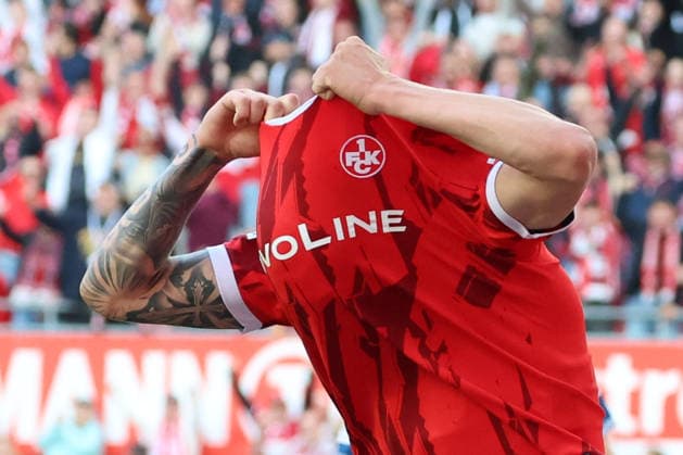 08 05 2026, xrekx, Soccer 2 Bundesliga, 1 FC Kaiserslautern Arminia Bielefeld v l Offside goal Goal celebration Norman Bassette 1 FC Kaiserslautern DFL DFB REGULATIONS PROHIBIT ANY USE OF PHOTOGRAPHS as IMAGE SEQUENCES and or QUASI VIDEO Kaiserslautern