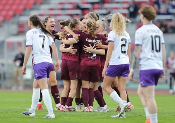08 05 2026 Soccer Season 2025 2026 1 Womens Soccer Bundesliga 25 Matchday 1 FC Nürnberg FCN Club SGS Essen Sportfoto Zink DaMa xdaxmax Jubel Freude Torjubel nach Tor zum 3 0 Maelle Seguin 28, 1 FC Nürnberg FCN und Mannschaft Team jubelt freue sich Torschütze Maelle Seguin 28, 1 FC Nürnberg FCN Mannschaft Team der SGS Essen enttäuscht Enttäuschung