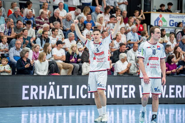 2 Handball Bundesliga TV Hüttenberg HC Elbflorenz Dresden, 08 05 26 Philipp Schwarz TV Hüttenberg, 3 , Paul Ohl TV Hüttenberg, 10 2 Handball Bundesliga TV Hüttenberg HC Elbflorenz Dresden Hüttenberg, 08 05 26 Copyright: xBEAUTIFULxSPORTS Roeczeyx