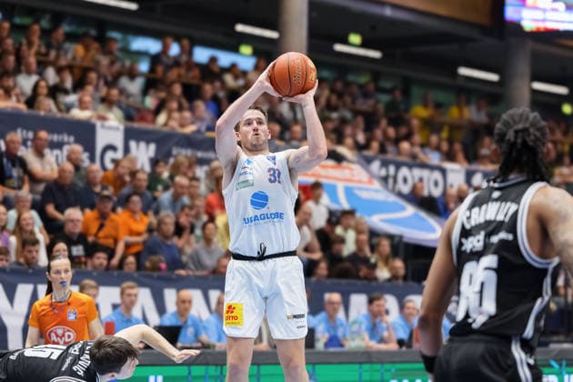 Spencer Reaves MBC, 31 , Syntainics MBC vs BMA365 Bamberg Baskets, Basketball, 1 Bundesliga, Men, 33 Matchday, Season 2025 26, 08 05 2026 Weißenfels Stadthalle Sachsen Anhalt Germany