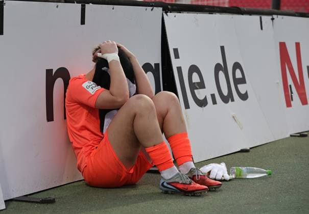 08 05 2026 Soccer Season 2025 2026 1 Womens Soccer Bundesliga 25 Matchday 1 FC Nürnberg FCN Club SGS Essen Sportfoto Zink DaMa xdaxmax Kim Sindermann 1, SGS Essen disappointed Disappointment after the end of the match