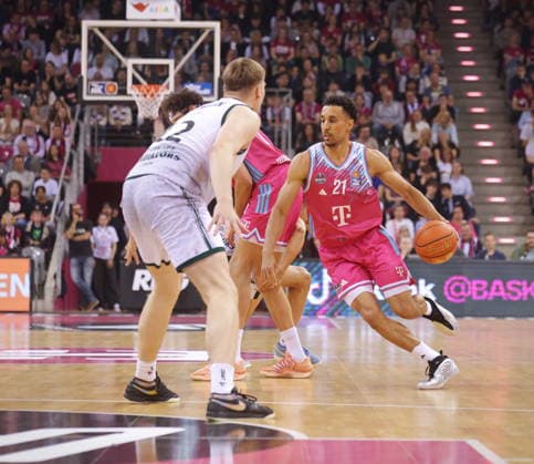 Joel Aminu Telekom Baskets Bonn vs VET CONCEPT Gladiators Trier 33 Speiltag season 2025 26
