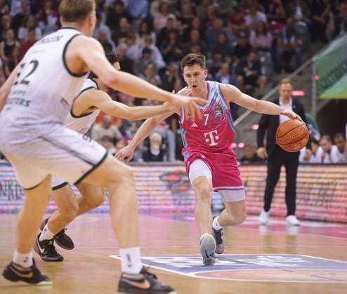 Grayson Murphy Telekom Baskets Bonn vs VET CONCEPT Gladiators Trier 33 Speiltag season 2025 26