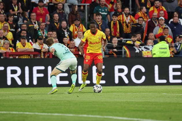 FOOTBALL : RC Lens vs FC Nantes - Ligue 1 J33 - 08 05 2026 Rayan FOFANA (RC Lens) lors du match RC Lens vs FC Nantes, Ligue 1 J33, stade Bollaert-Delelis, le 8 mai 2026 - photo Laurent Sanson PsnewZ  Copyright: xLaurentxSANSONx xPsnewZx
