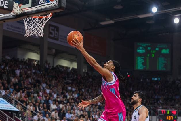 Jalen Finch 0 Telekom Baskets Bonn with a move to the basket on Matchday 33 in the EasyCredit BBL in Bonn EasyCredit BBL Telekom Baskets Bonn vs VET Concept Gladiators Trier Copyright: xFeyzullahxGökalp feyzofsportsx