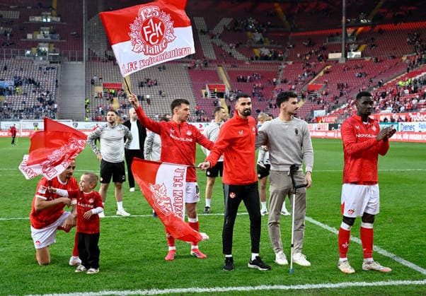 Football 2 Bundesliga Season 2025 26 1 FC Kaiserslautern 08 05 2026 Fritz Walter Stadion 1 FC Kaiserslautern fck Arminia Bielefeld bi 2 0 V li Kenny Prince REDONDO 1 FC Kaiserslautern , Daniel HANSLIK 1 FC Kaiserslautern , Avdo SPAHIC, Ivan PRTAJIN 1 FC Kaiserslautern and Maxwell GYAMFI 1 FC Kaiserslautern 1 FC Kaiserslautern