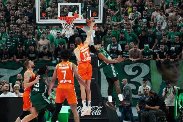 May 8, 2026, Athens, Athens, Greece: during the EuroLeague Playoffs Game 4 between Panathinaikos and Valencia at Telekom Center Athens in Athens, Greece on May 8, 2026. EuroLeague Playoffs: Panathinaikos Vs Valencia  - ZUMAa226 20260508_zip_a226_008 Copyright: xGiorgosxArapekosx