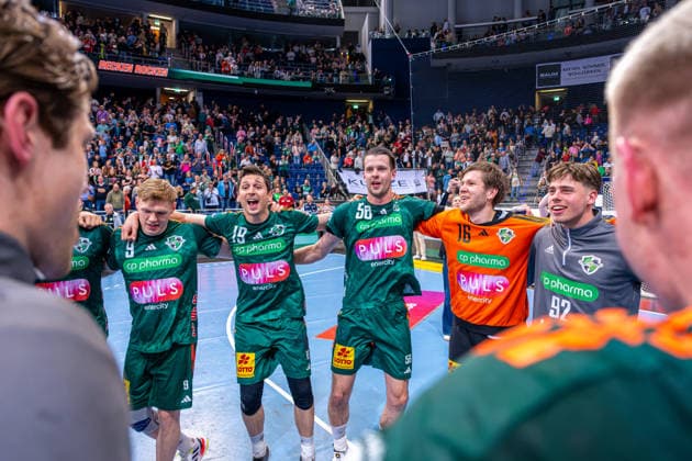 Vilhelm Poulsen TSV Hannover Burgdorf, No 9 Marius Steinhauser TSV Hannover Burgdorf, No 19 Hannes Feise TSV Hannover Burgdorf, No 56 Simon Gade TSV Hannover Burgdorf, No 16 Fabrice Joel Wolf TSV Hannover Burgdorf, No 92 v l , TSV Hannover Burgdorf green against SC DHfK Leipzig white on matchday 31 of the 2025 2026 season in the DAIKIN Handball Bundesliga 08 05 2026, ZAG Arena Hannover, GER , Copyright: xJanxGuentherx xTSVxHannover-Burgdorfx
