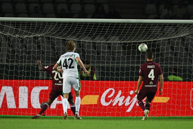 Cm Torino 08 05 2026 - campionato di calcio serie A Torino-Sassuolo foto Cristiano Mazzi Image nella foto: gol Kristian Thorstvedt 