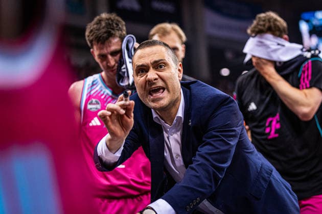Telekom Baskets Bonn vs VET CONCEPT Gladiators Trier, 08 05 2026 Marko Stankovic Telekom Baskets Bonn Head Coach during timeout Telekom Baskets Bonn vs VET CONCEPT Gladiators Trier, 08 05 2026, Telekom Dome Bonn Copyright: xBEAUTIFULxSPORTS Derixx