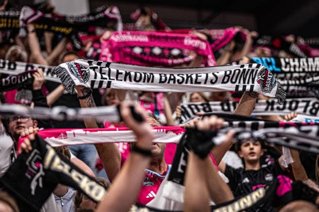 Telekom Baskets Bonn vs VET CONCEPT Gladiators Trier, 08 05 2026 Bonn fan scarves Telekom Baskets Bonn vs VET CONCEPT Gladiators Trier, 08 05 2026, Telekom Dome Bonn Copyright: xBEAUTIFULxSPORTS Derixx