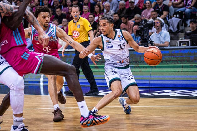 Telekom Baskets Bonn vs VET CONCEPT Gladiators Trier, 08 05 2026 Jordan Roland VET CONCEPT GLADIATORS TRIER 15 and Alijah Comithier Telekom Baskets Bonn 2 Telekom Baskets Bonn vs VET CONCEPT Gladiators Trier, 08 05 2026, Telekom Dome Bonn Copyright: xBEAUTIFULxSPORTS Derixx