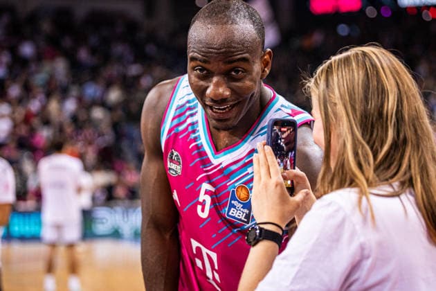 Telekom Baskets Bonn vs VET CONCEPT Gladiators Trier, 08 05 2026 Playoffs Home right is in the Chat Tylan Birts Telekom Baskets Bonn 5 Telekom Baskets Bonn vs VET CONCEPT Gladiators Trier, 08 05 2026, Telekom Dome Bonn Copyright: xBEAUTIFULxSPORTS Derixx