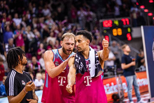Telekom Baskets Bonn vs VET CONCEPT Gladiators Trier, 08 05 2026 Zachery Cooks Telekom Baskets Bonn 3 , Melvin Jostmann Telekom Baskets Bonn 12 and Joel Aminu Telekom Baskets Bonn 21 celebrate Telekom Baskets Bonn vs VET CONCEPT Gladiators Trier, 08 05 2026, Telekom Dome Bonn Copyright: xBEAUTIFULxSPORTS Derixx